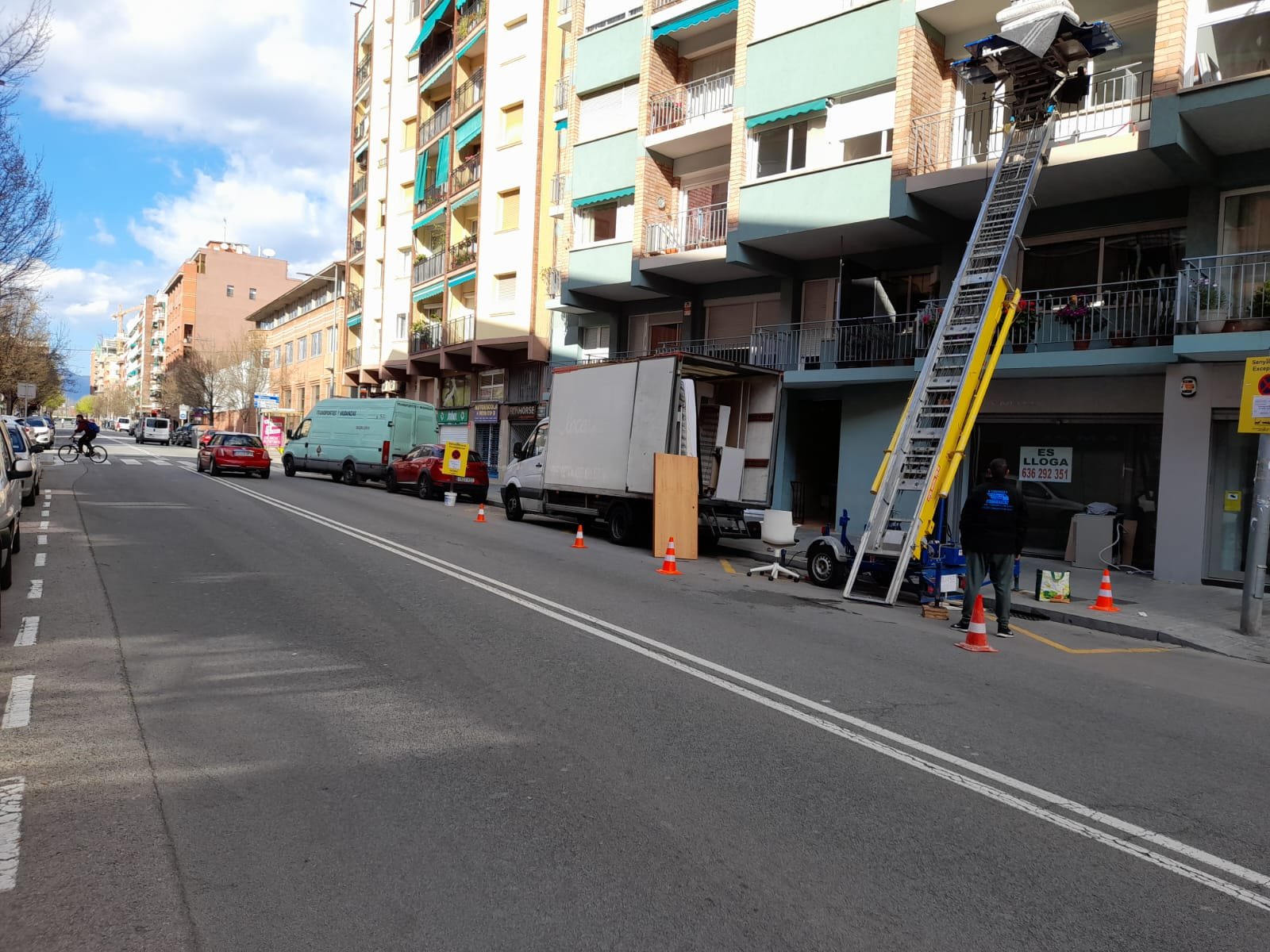 Lee más sobre el artículo Guía para una Mudanza Sostenible: Cómo Cambiar de Hogar Cuidando el Planeta